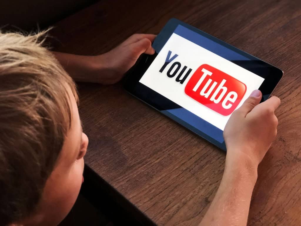 youtube jovem 1024x768
