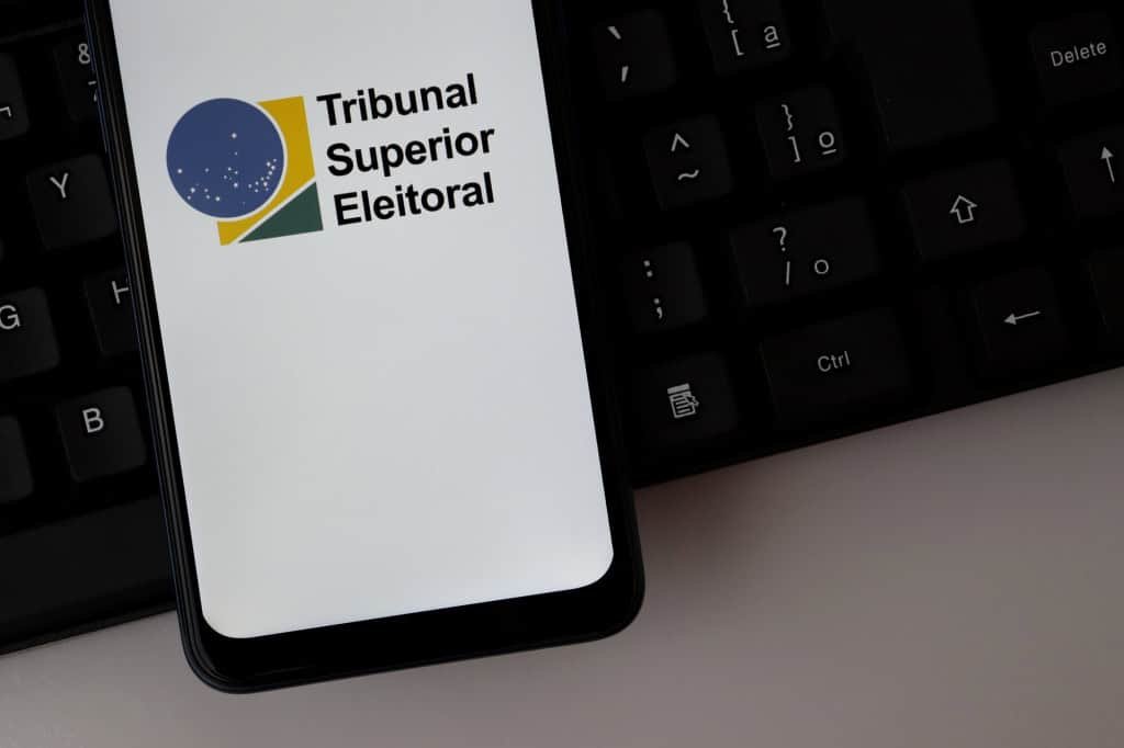 Eleições 2026: o que um candidato pode fazer com IA? E o que não pode? tse 1024x682