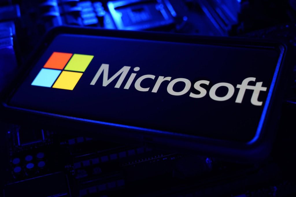 OpenAI, Google e outras empresas pedem ação urgente contra ataques de IA microsoft 1024x682