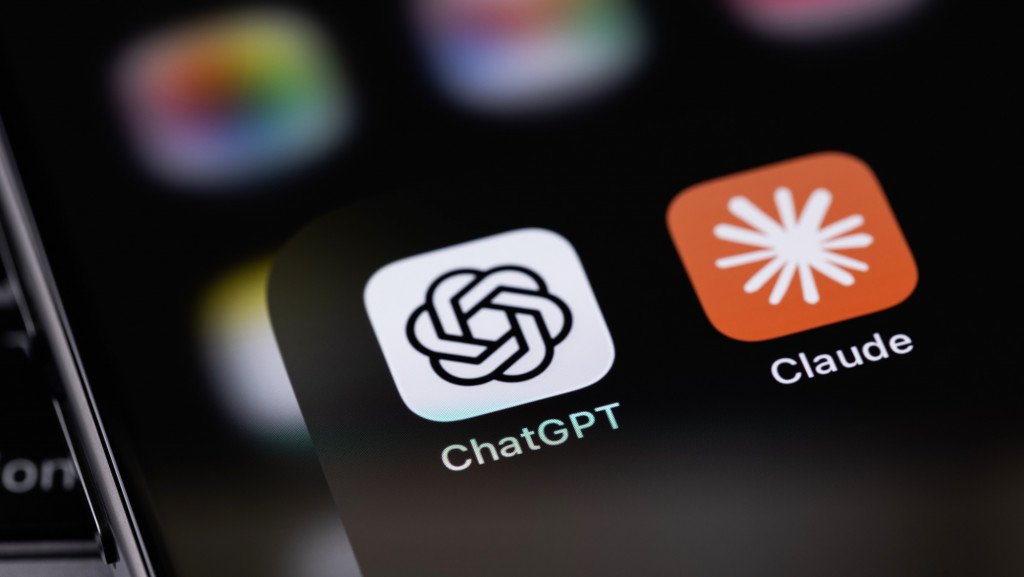 Linha do tempo: como IA foi da aliada a ‘ameaça existencial’ chatgpt claude e1789570405839 1024x577